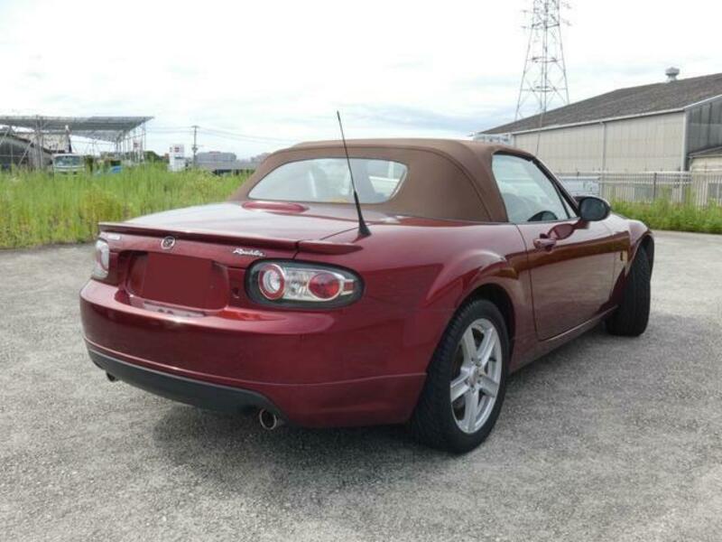 ROADSTER