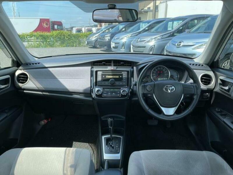 COROLLA AXIO