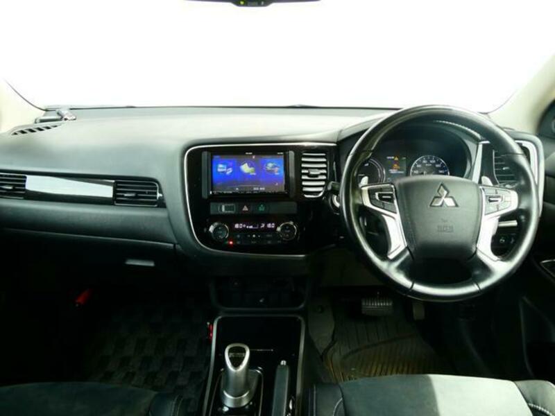 OUTLANDER PHEV
