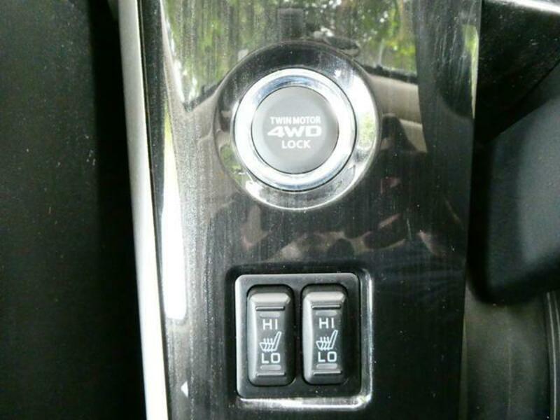 OUTLANDER PHEV