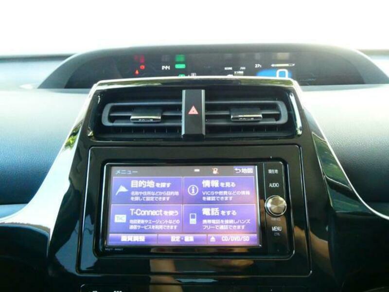 PRIUS PHV