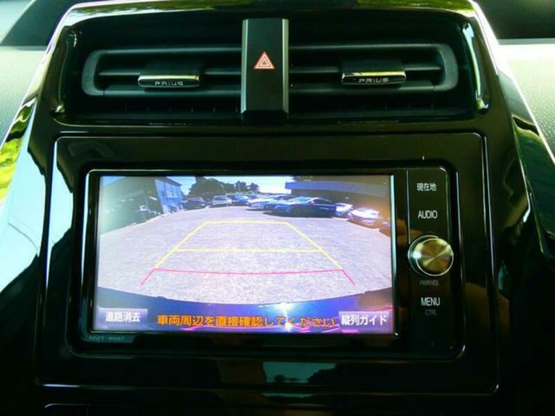 PRIUS PHV