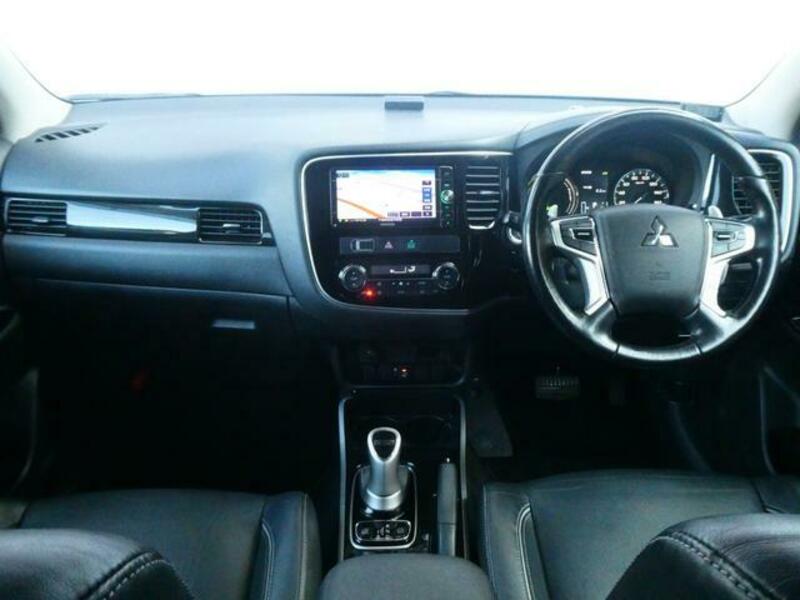 OUTLANDER PHEV