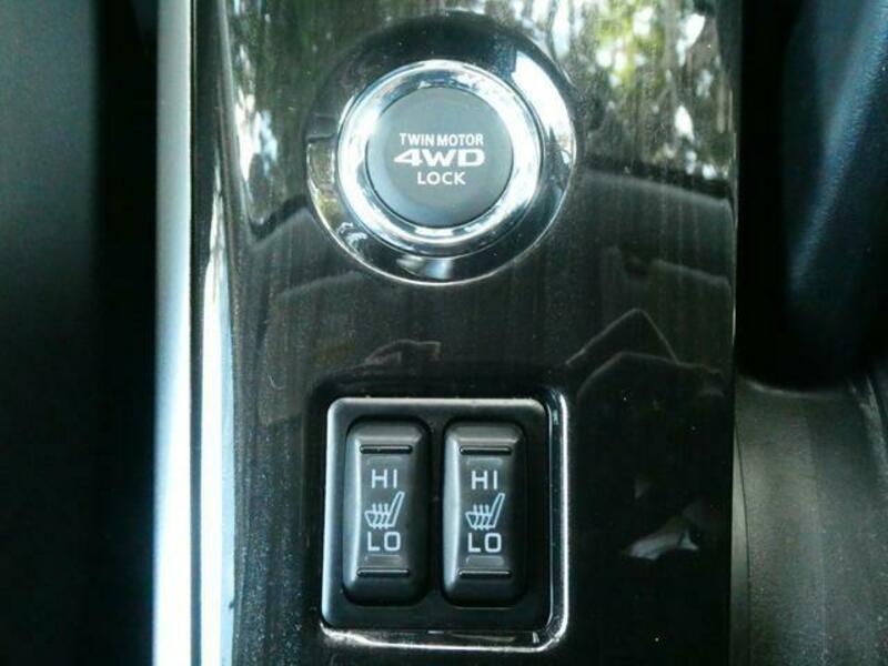 OUTLANDER PHEV