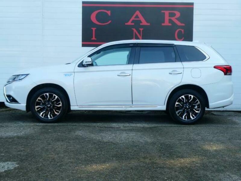 OUTLANDER PHEV