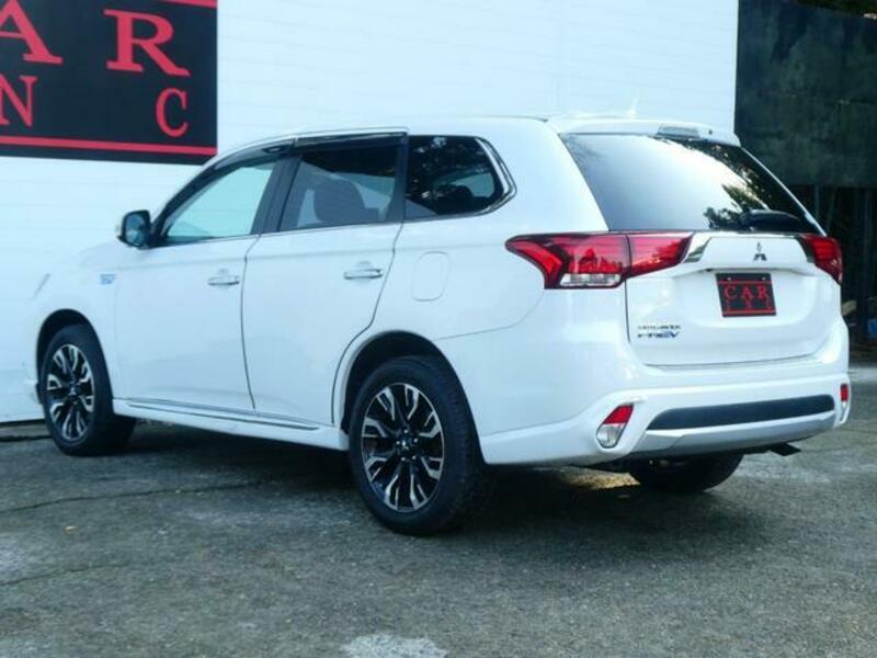 OUTLANDER PHEV