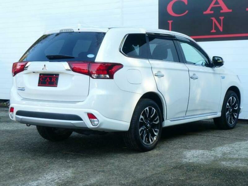 OUTLANDER PHEV