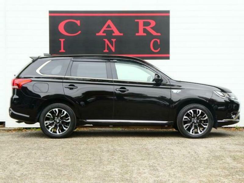 OUTLANDER PHEV