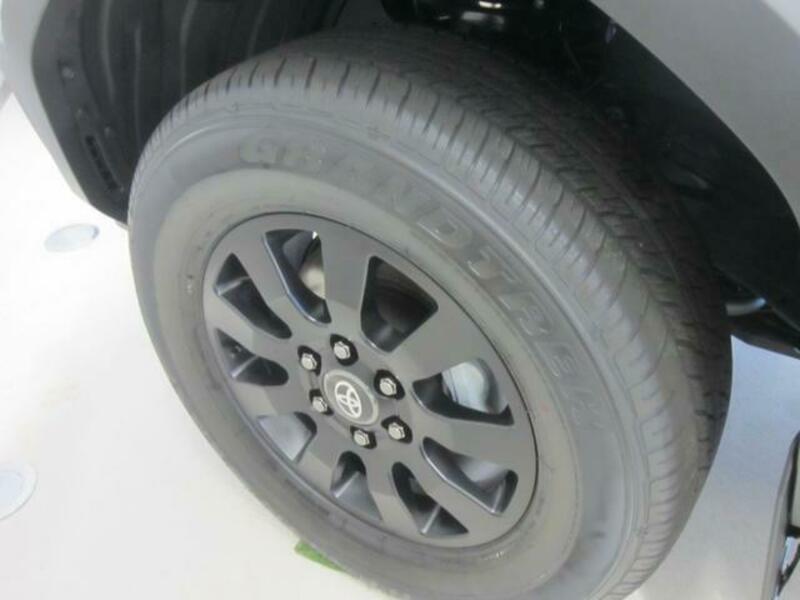 LAND CRUISER 250