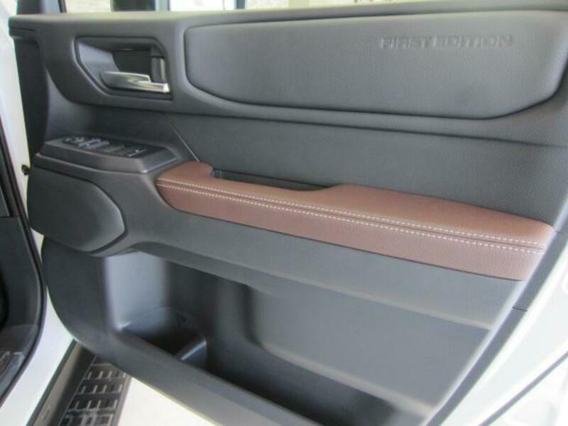 LAND CRUISER 250