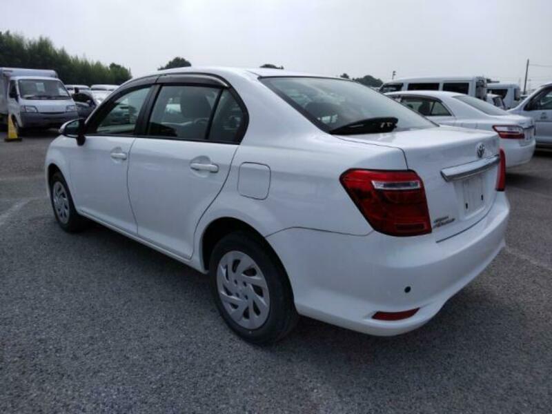 COROLLA AXIO