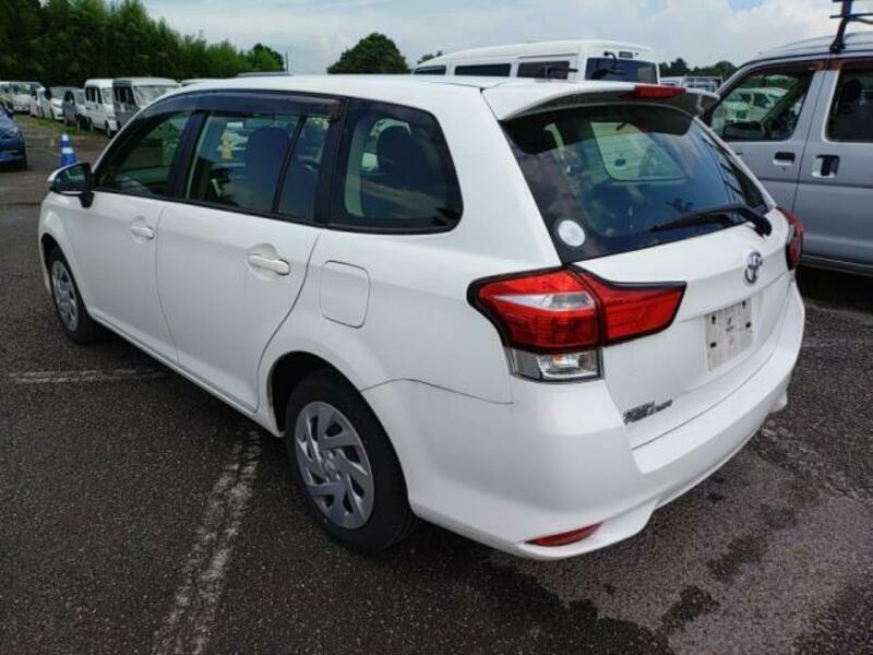 COROLLA FIELDER
