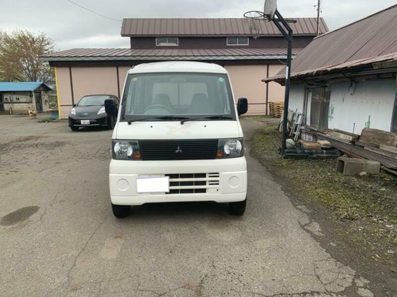 MINICAB VAN