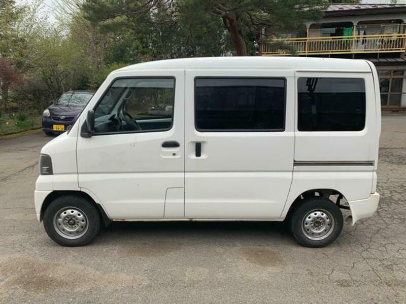 MINICAB VAN