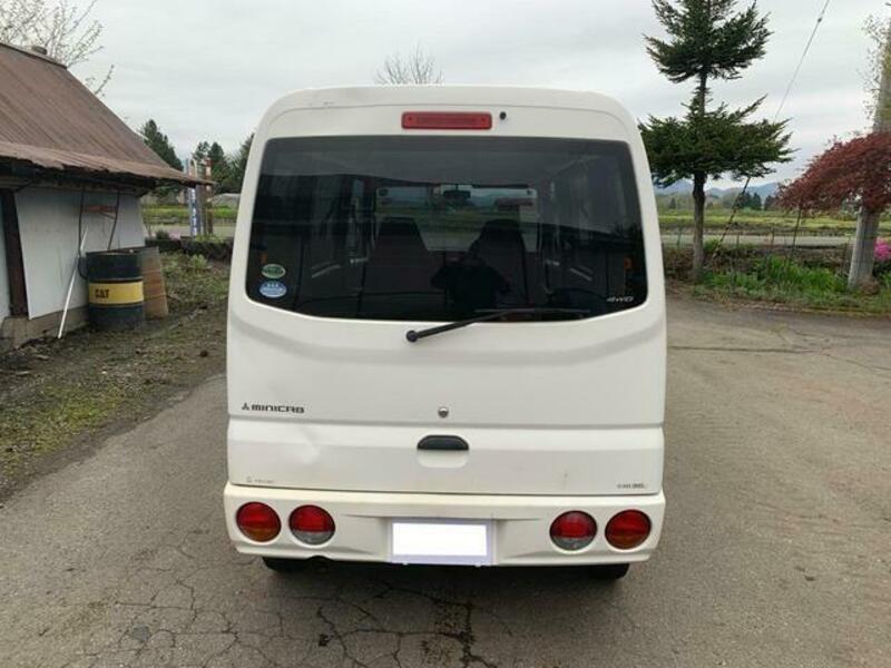 MINICAB VAN