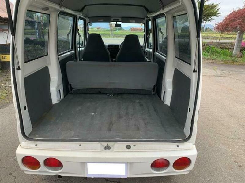 MINICAB VAN