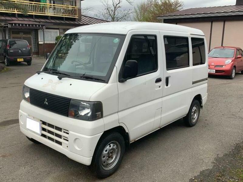 MITSUBISHI MINICAB VAN