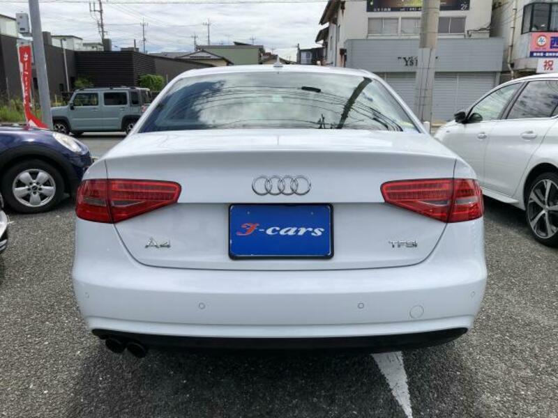 A4