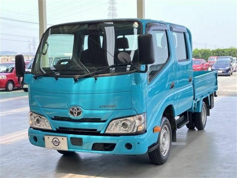 TOYOTA DYNA