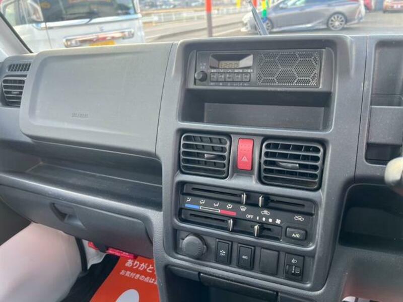 MINICAB TRUCK
