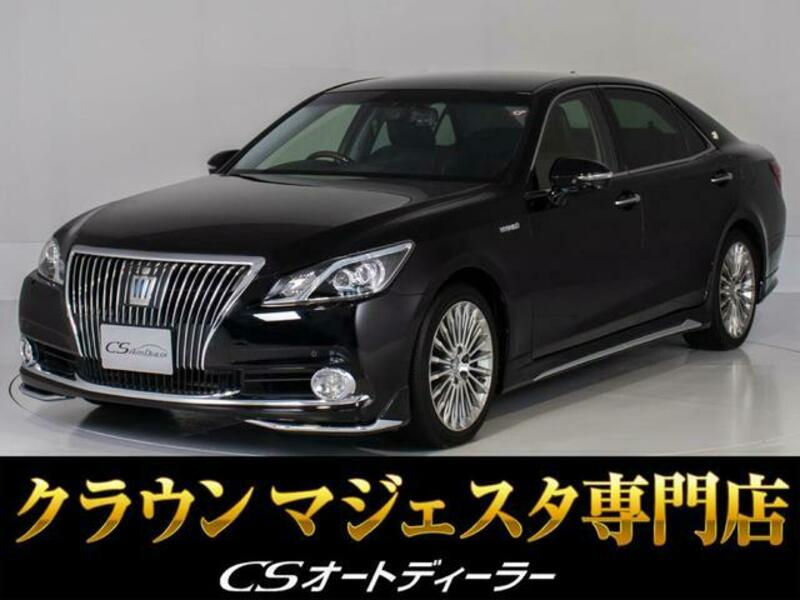 TOYOTA CROWN MAJESTA