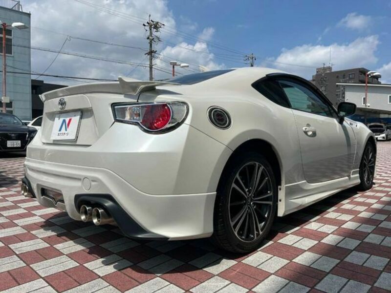 86