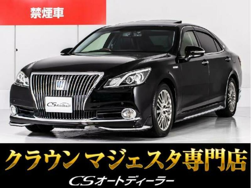 TOYOTA CROWN MAJESTA