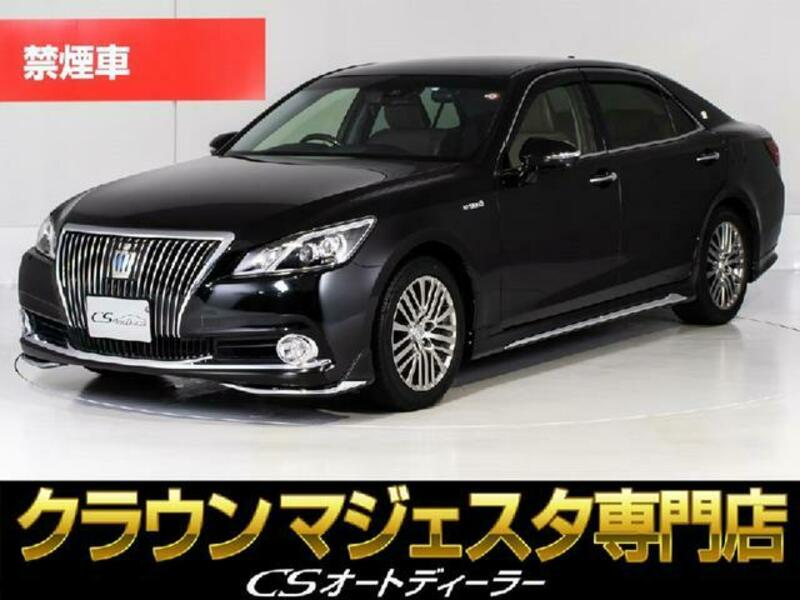 TOYOTA CROWN MAJESTA