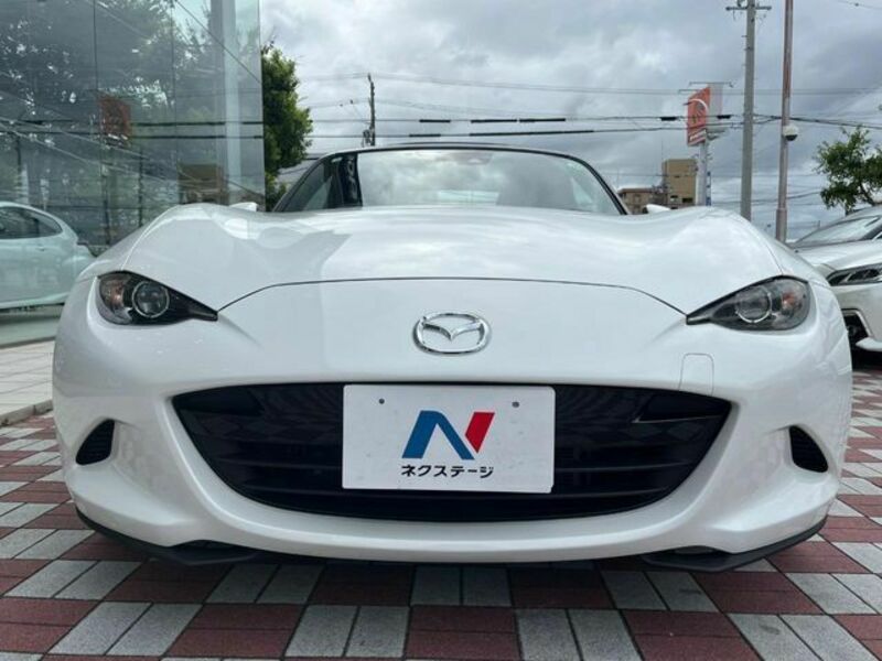 ROADSTER