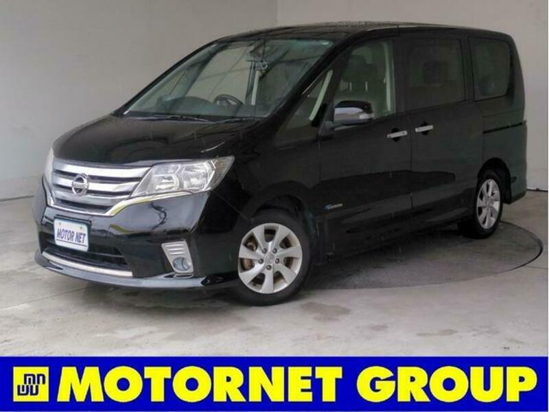 NISSAN SERENA