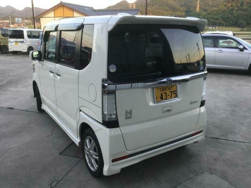 N BOX CUSTOM
