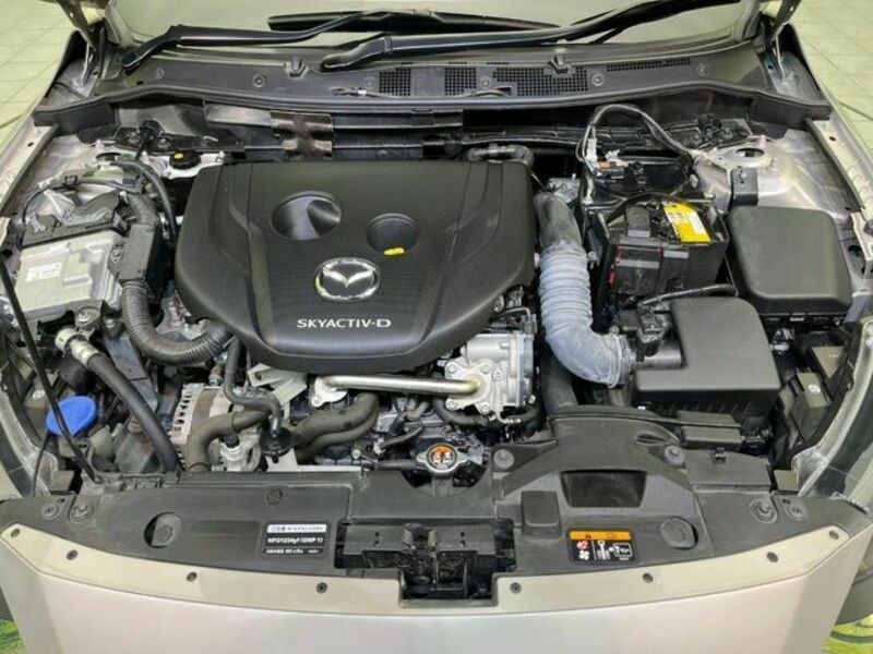 MAZDA2