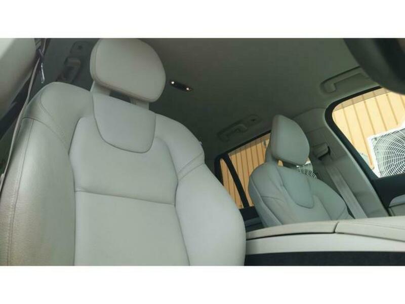 XC90