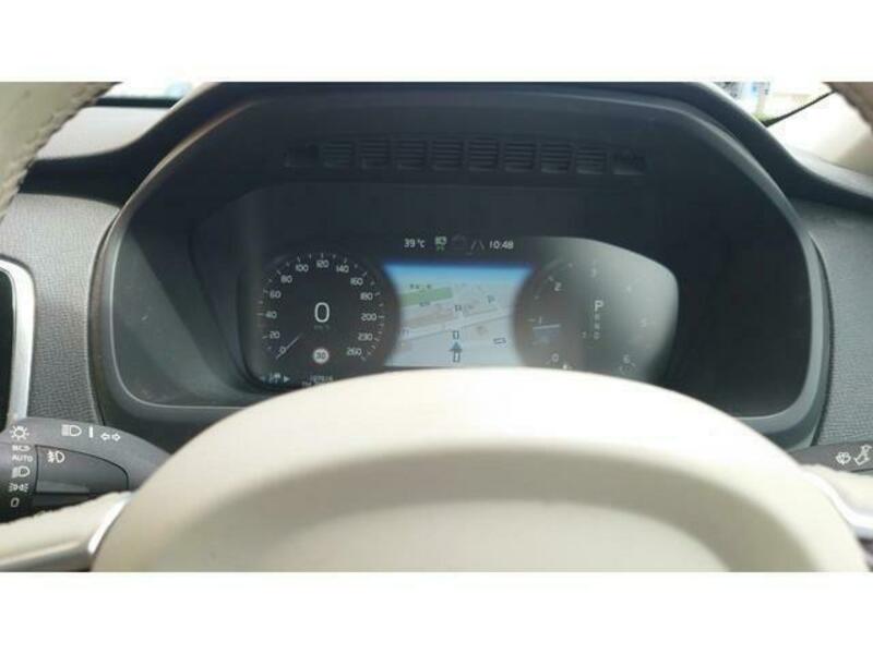 XC90