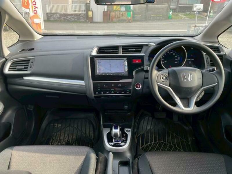 FIT HYBRID