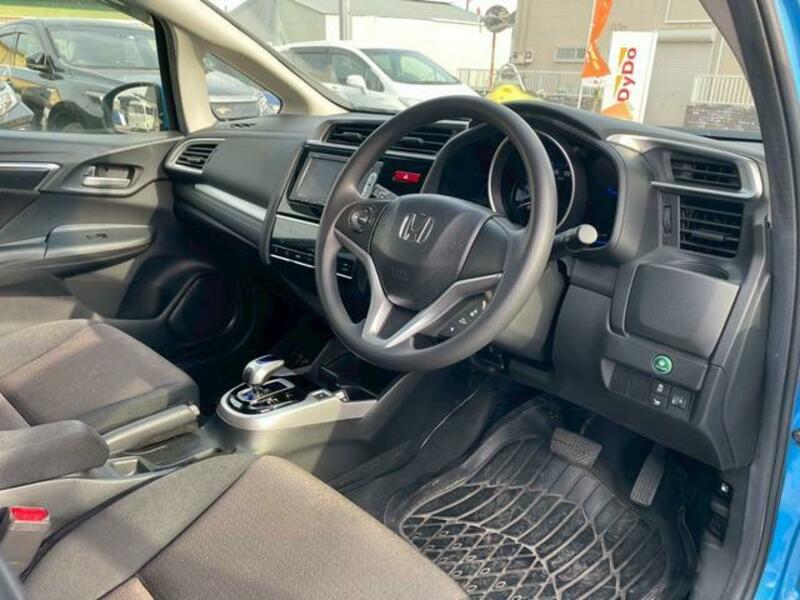 FIT HYBRID