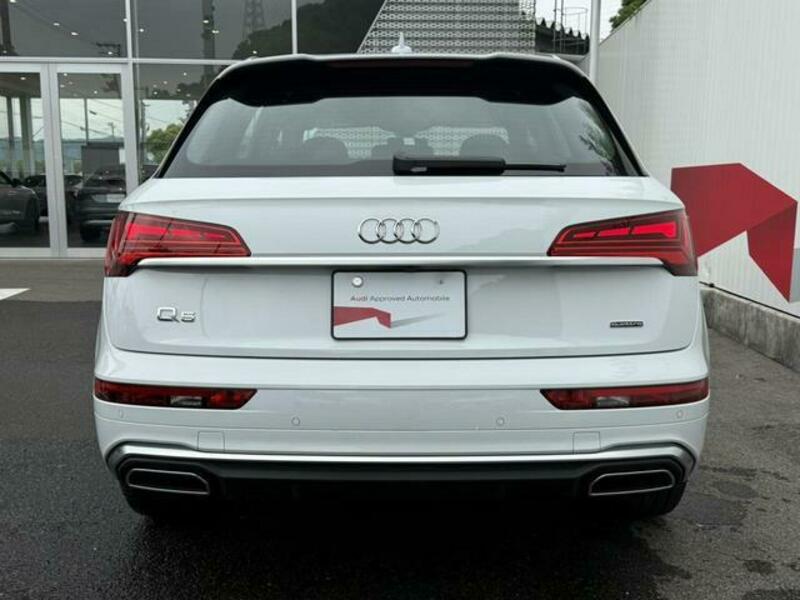 Q5