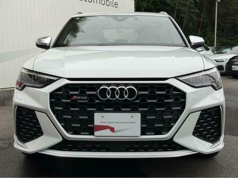 RS Q3