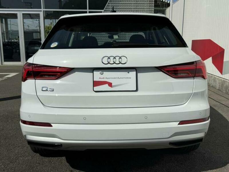 Q3