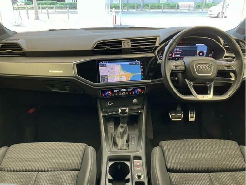 Q3