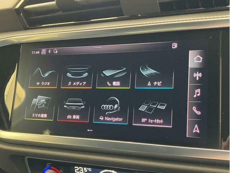 Q3