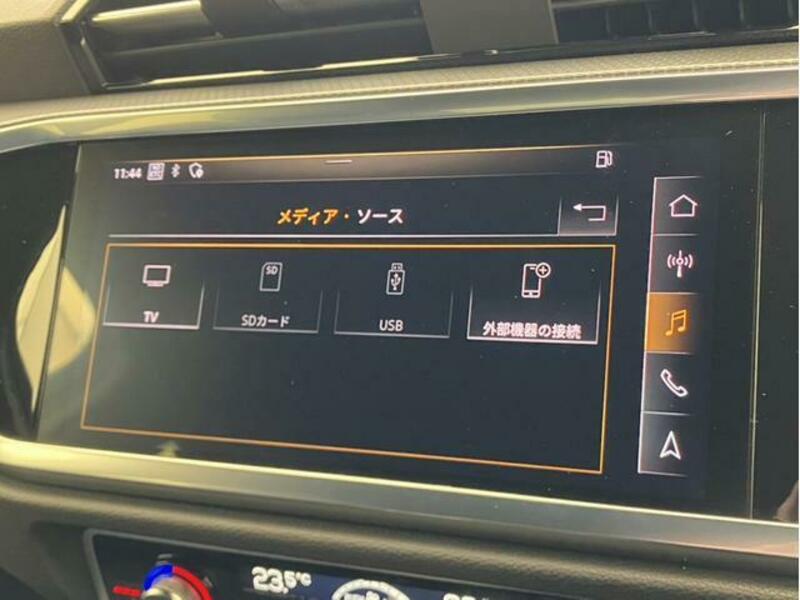Q3