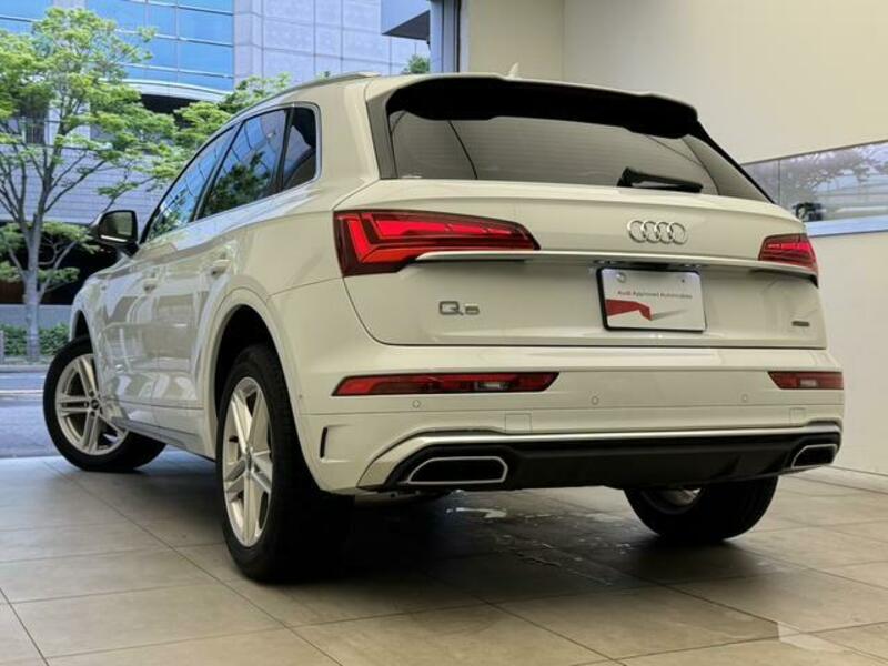Q5