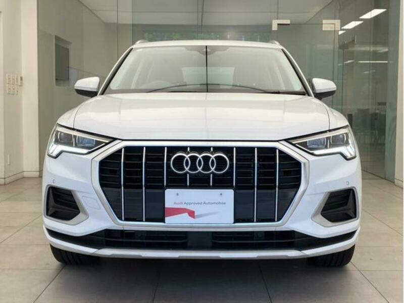 Q3