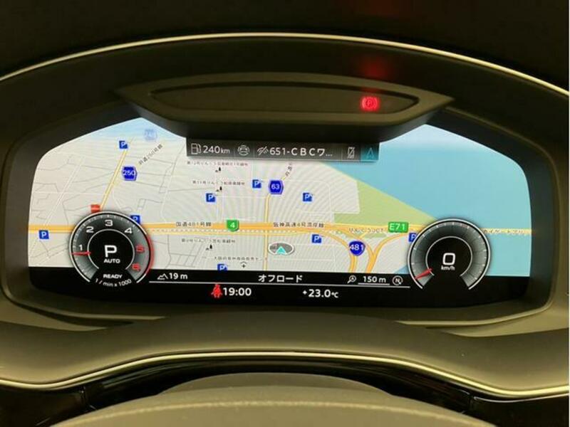 Q7