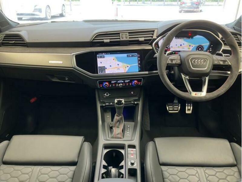 RS Q3