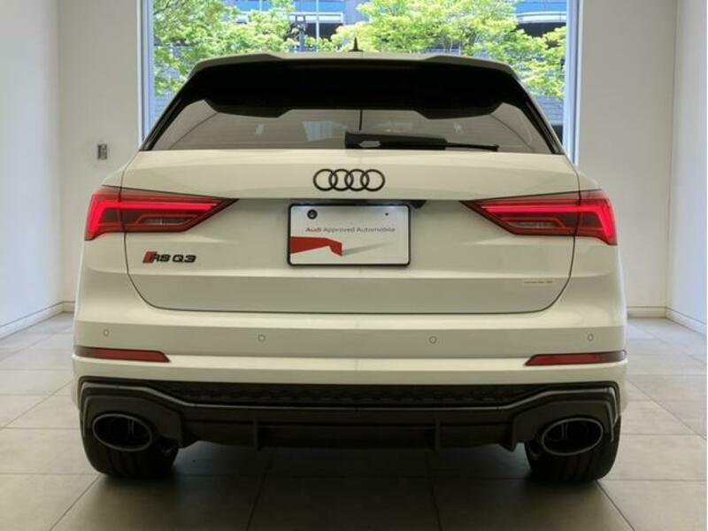RS Q3