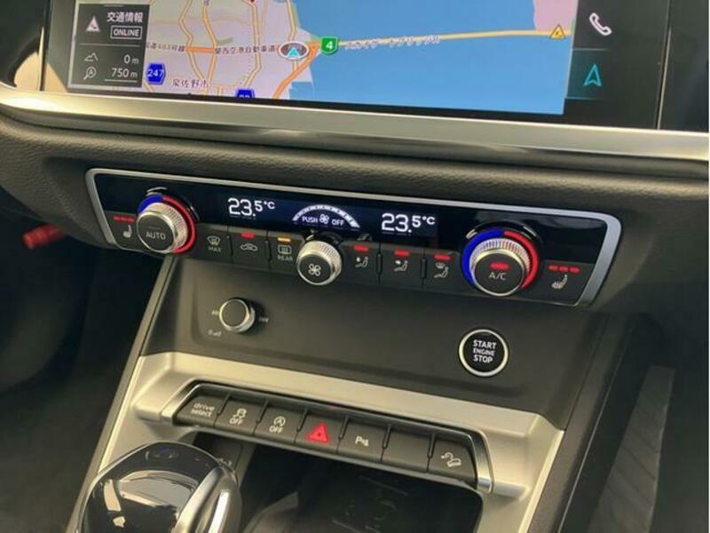 Q3