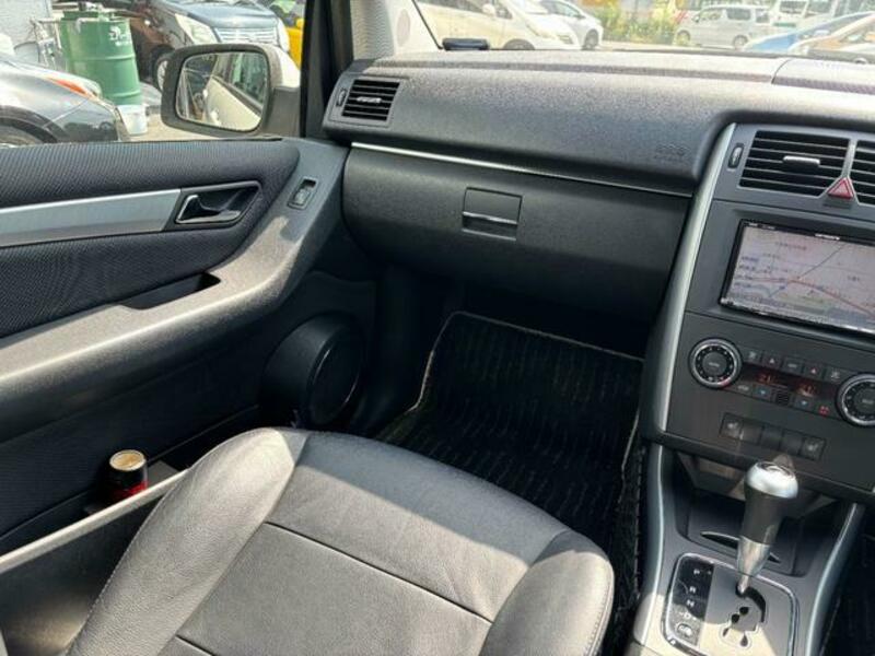 B-CLASS