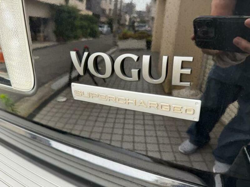 RANGE ROVER VOGUE